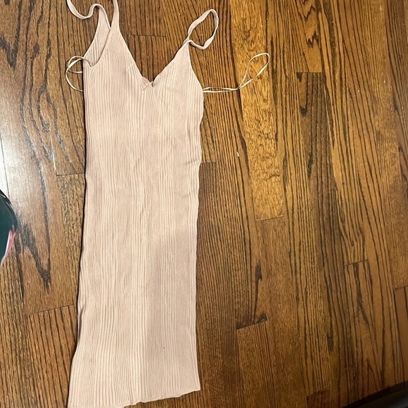 Dress Body con - Picture 3 of 3